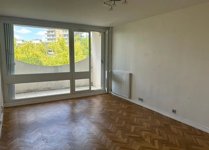 Appartement à louer, 62m², Chelles
