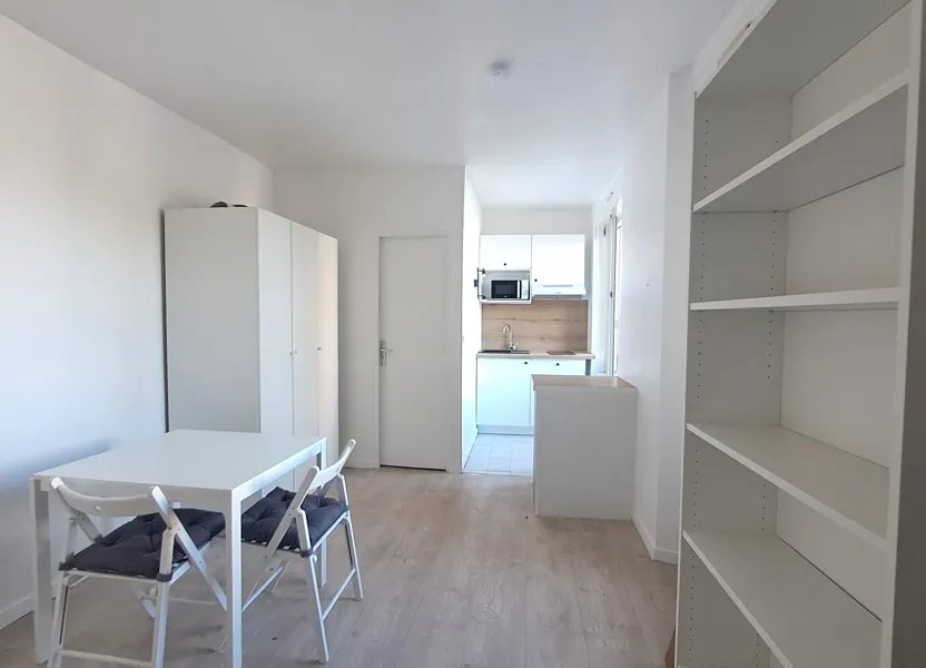 Appartement à louer, 19m², Fontainebleau