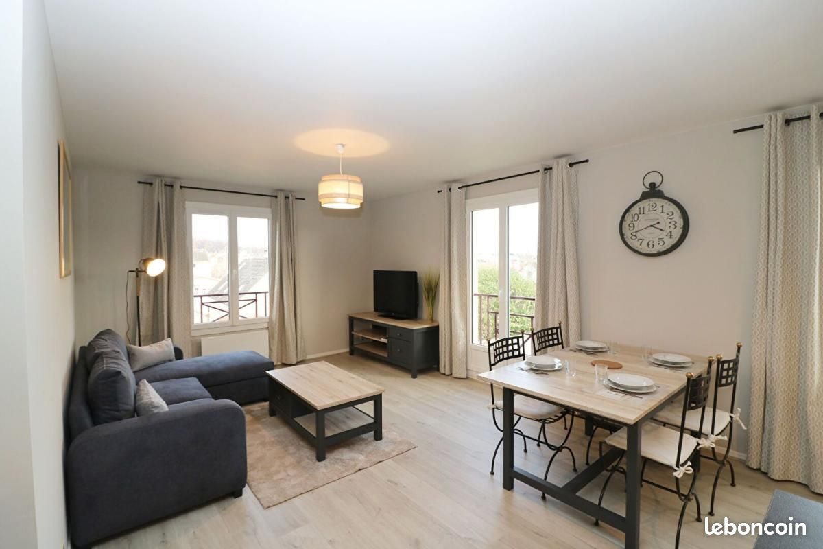 Appartement à louer, 80m², Fontainebleau