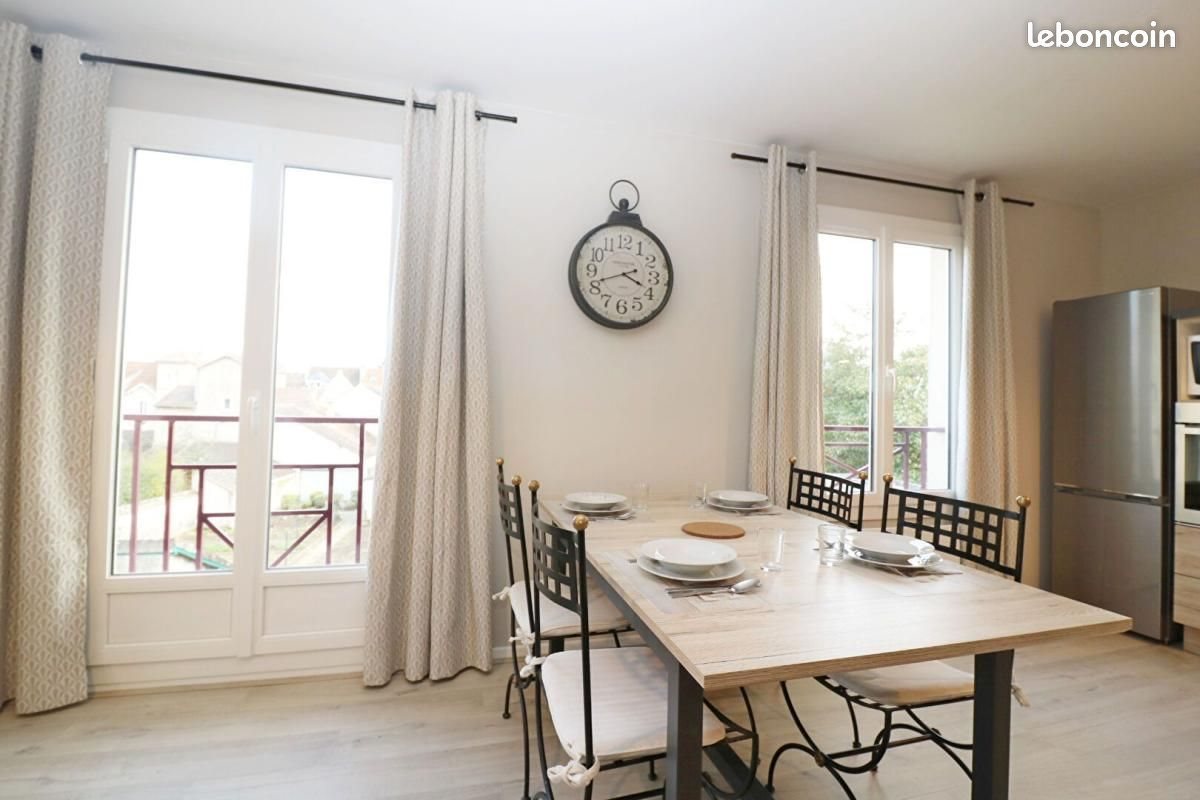 Appartement à louer, 80m², Fontainebleau