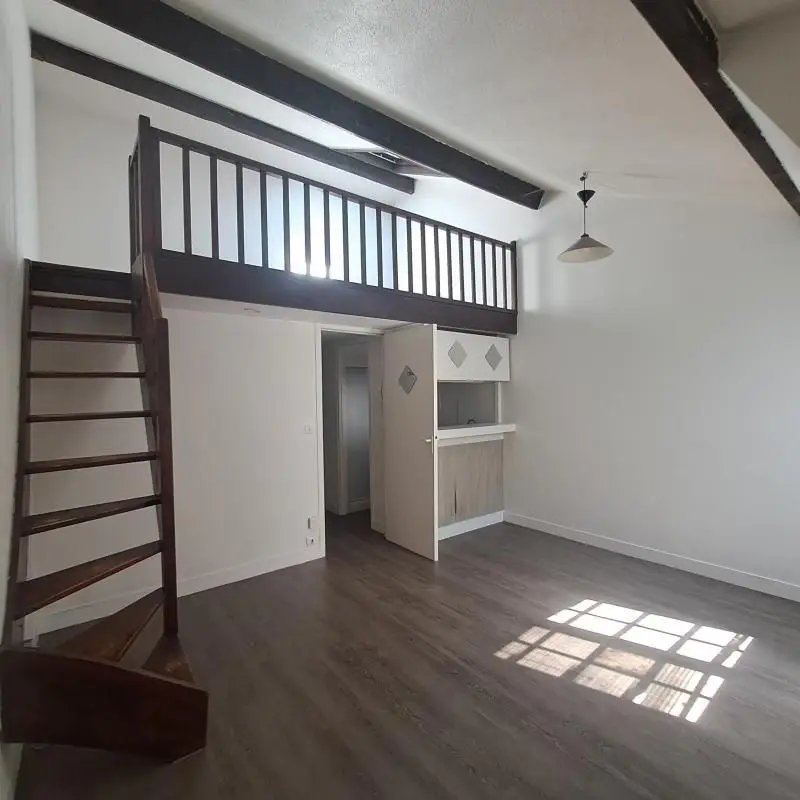 Appartement à louer, 25m², Fontainebleau
