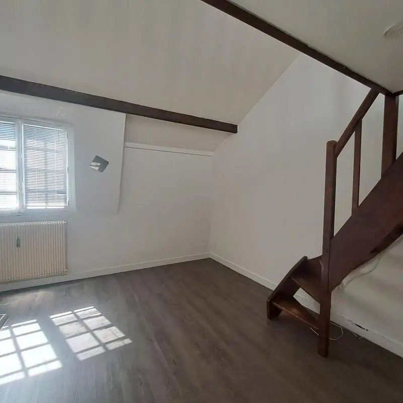 Appartement à louer, 25m², Fontainebleau