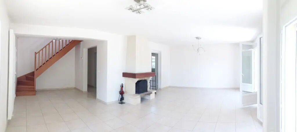 Maison à louer, 169m², Montigny-sur-Loing