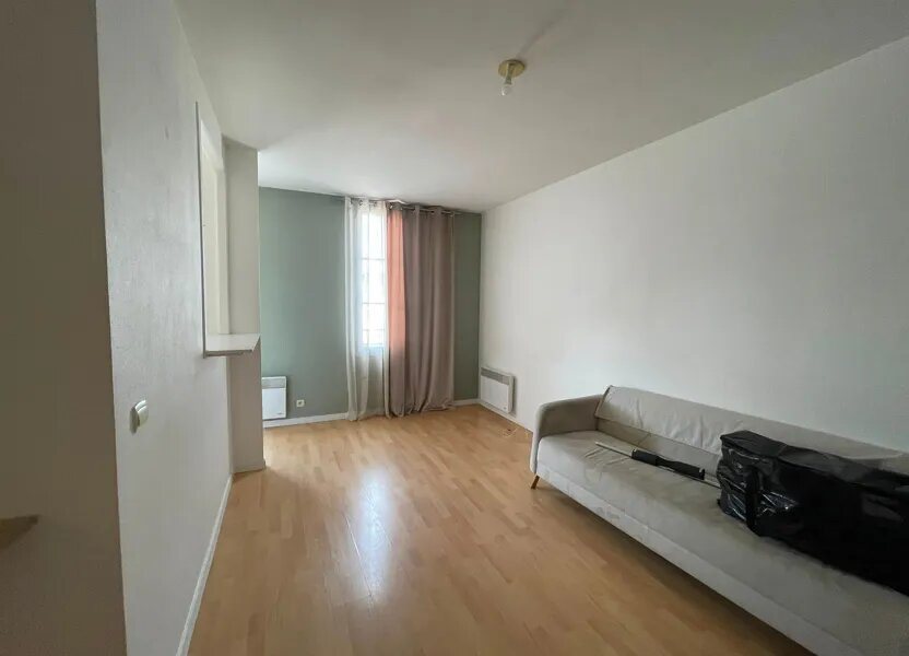 Appartement à louer, 43m², Serris