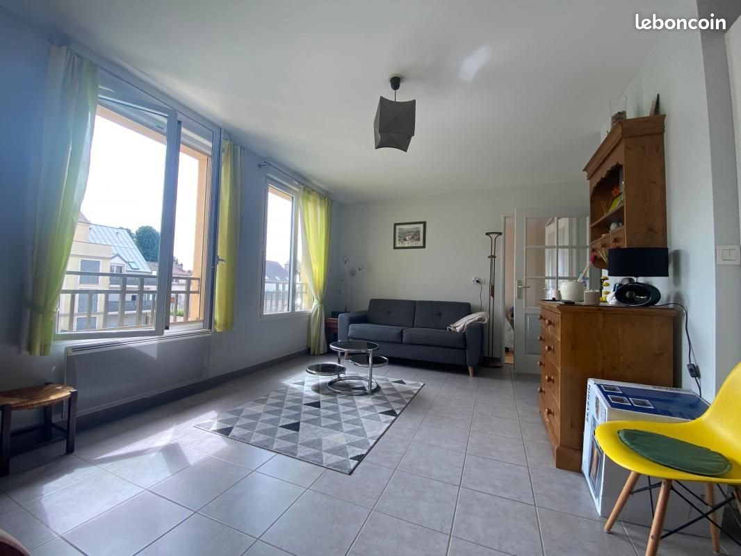Appartement à louer, 43m², Coulommiers