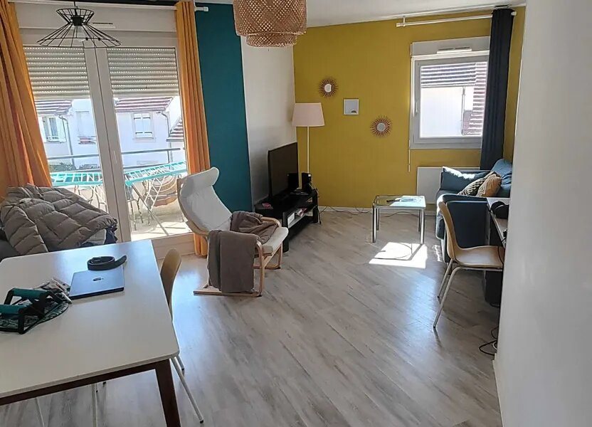 Appartement à louer, 45m², Serris