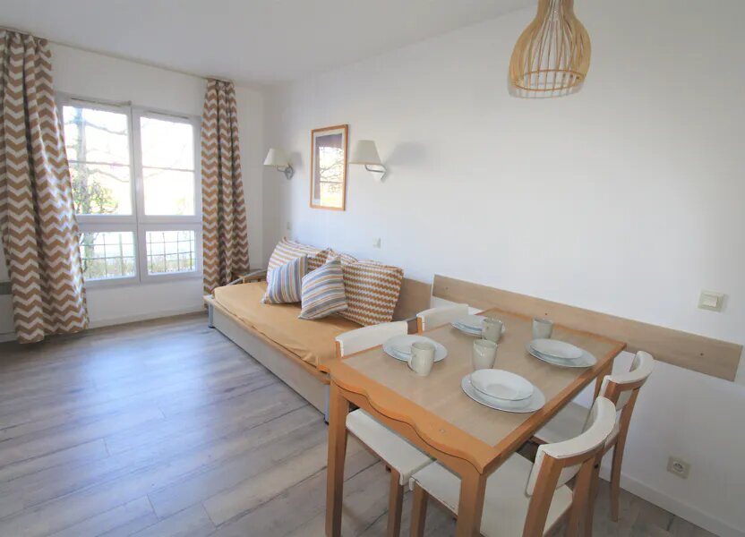 Appartement à louer, 27m², Serris