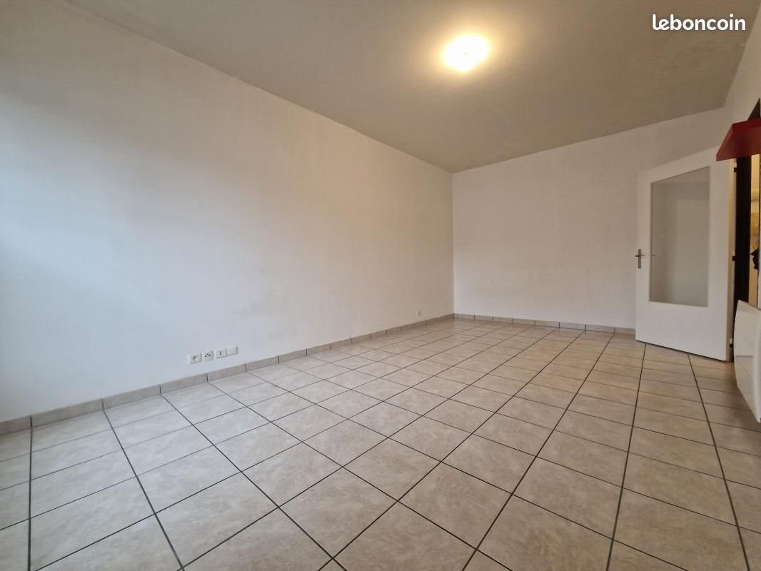 Appartement à louer, 46m², Brie-Comte-Robert