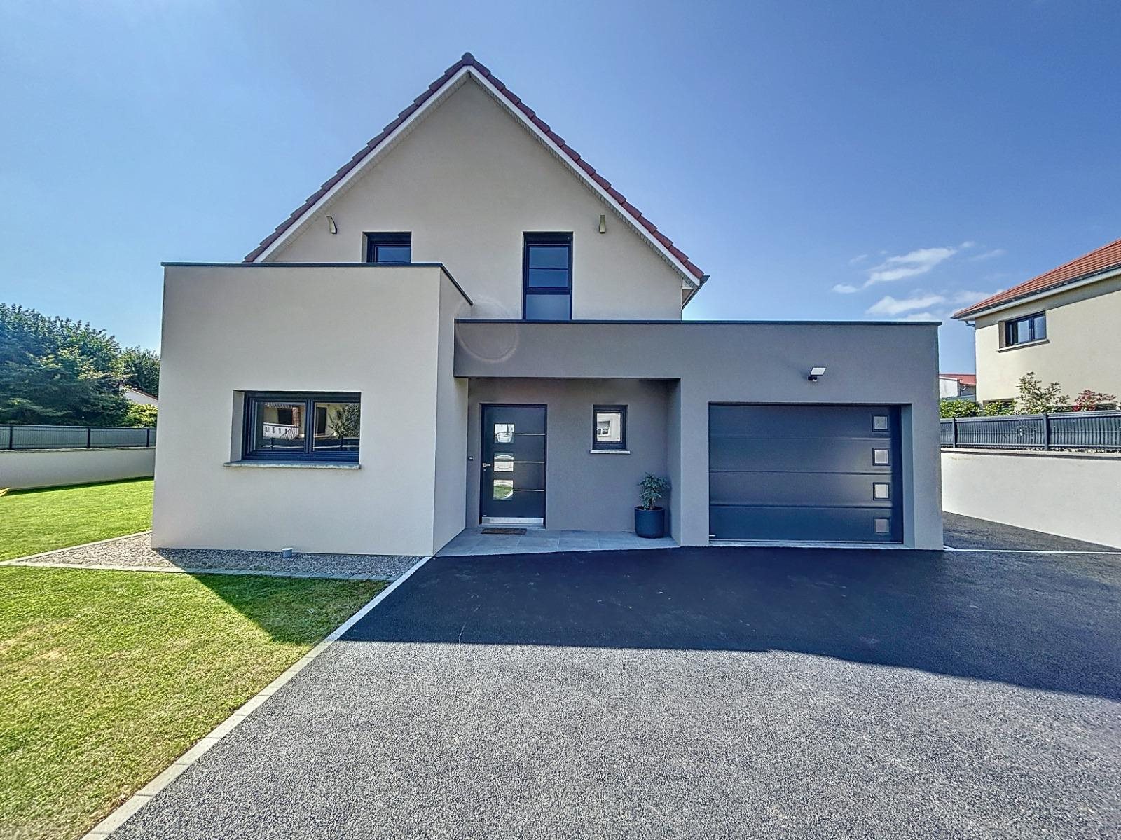 Maison à vendre, 105m², Lure