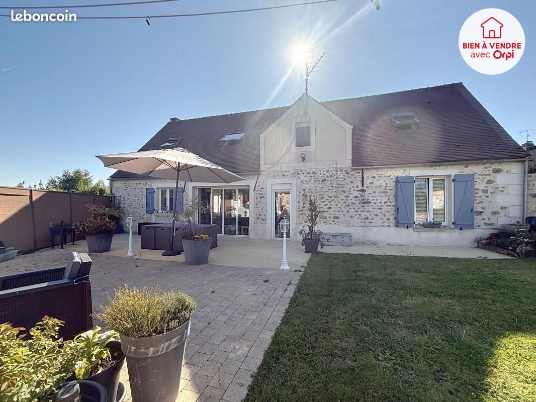 Maison à vendre, 210m², Arthies
