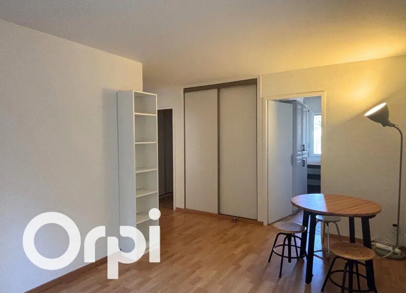Appartement à louer, 38m², Elancourt