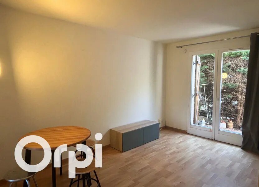 Appartement à louer, 38m², Elancourt