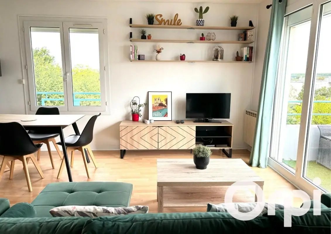 Appartement à louer, 67m², Élancourt
