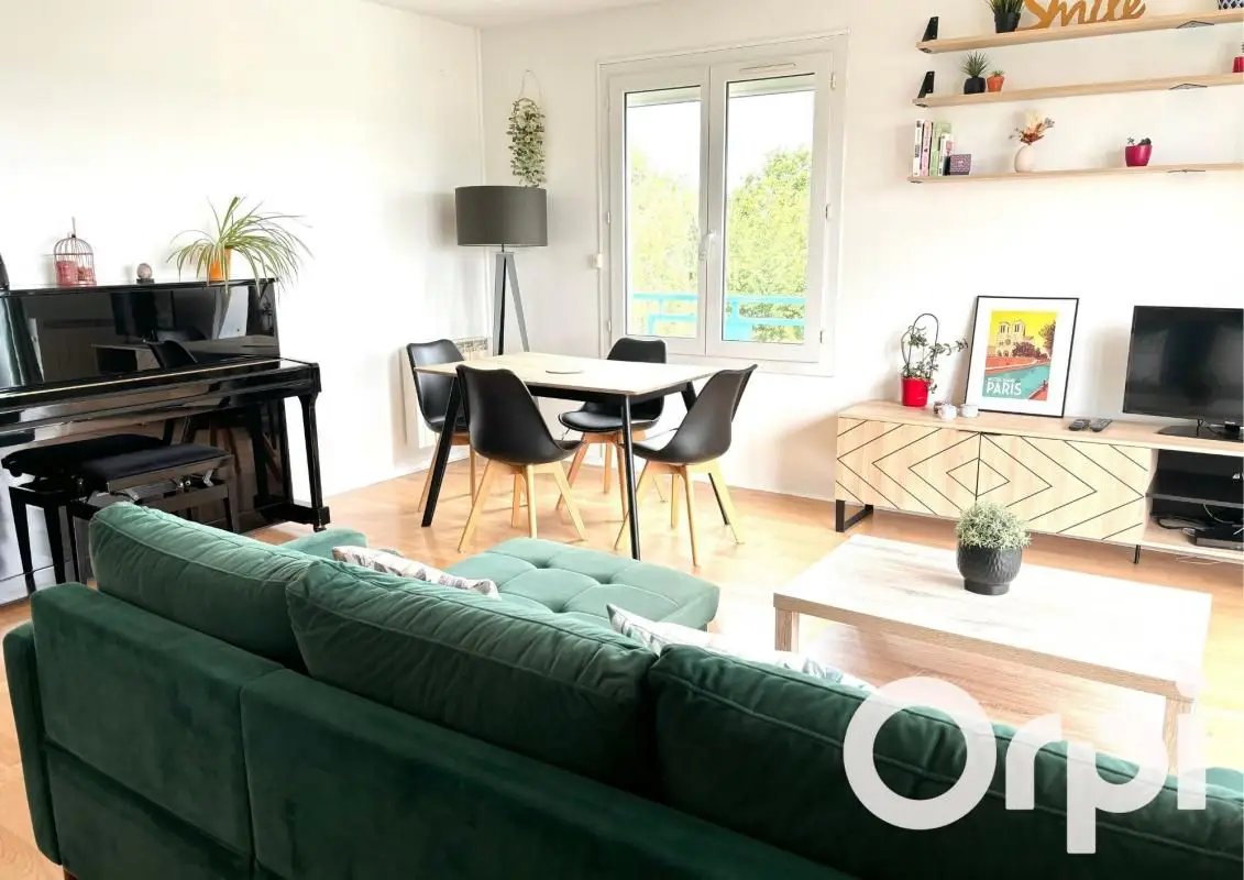 Appartement à louer, 67m², Élancourt