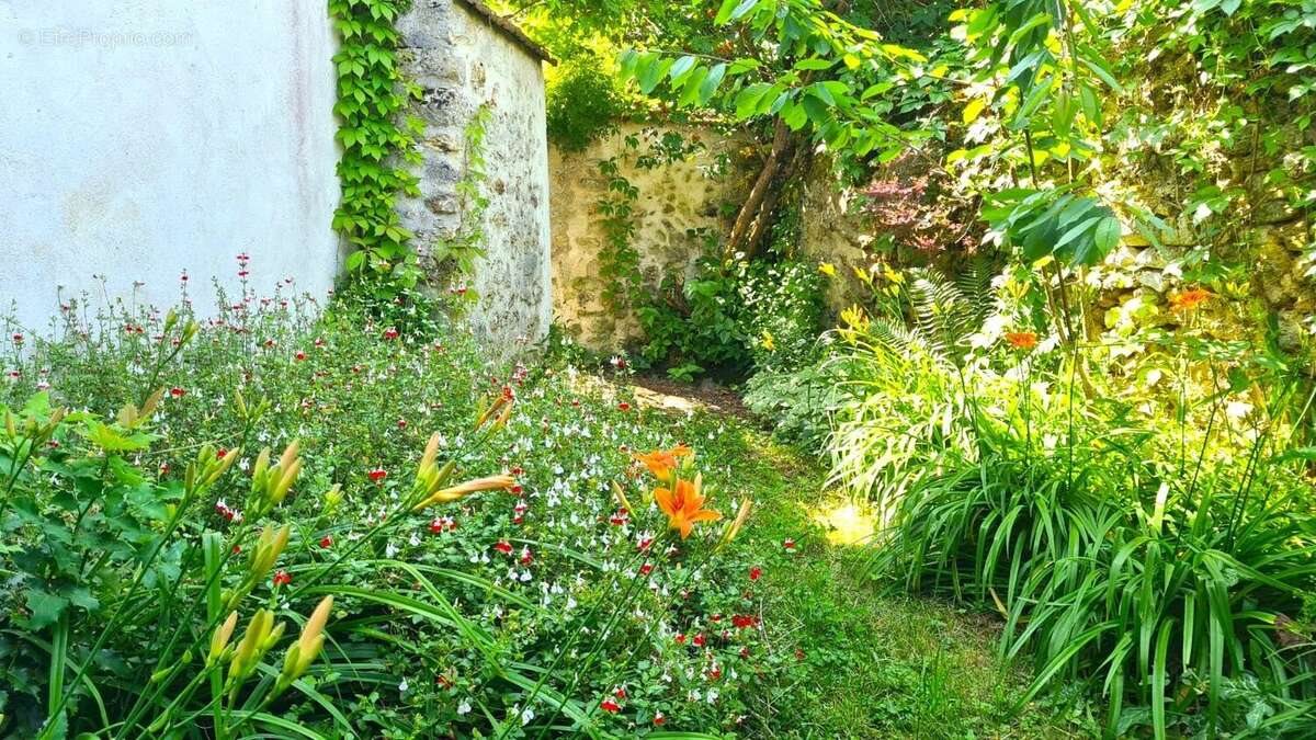 Maison à vendre, 100m², Bazemont
