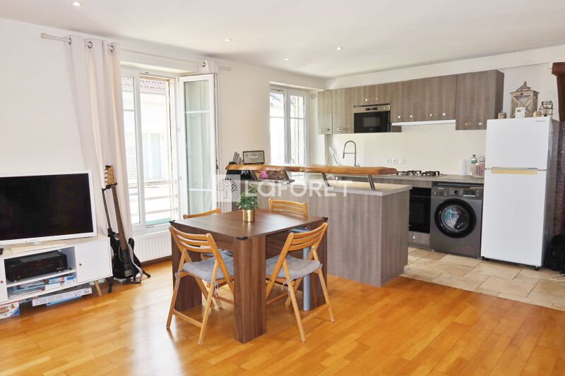 Appartement à louer, 56m², Viroflay