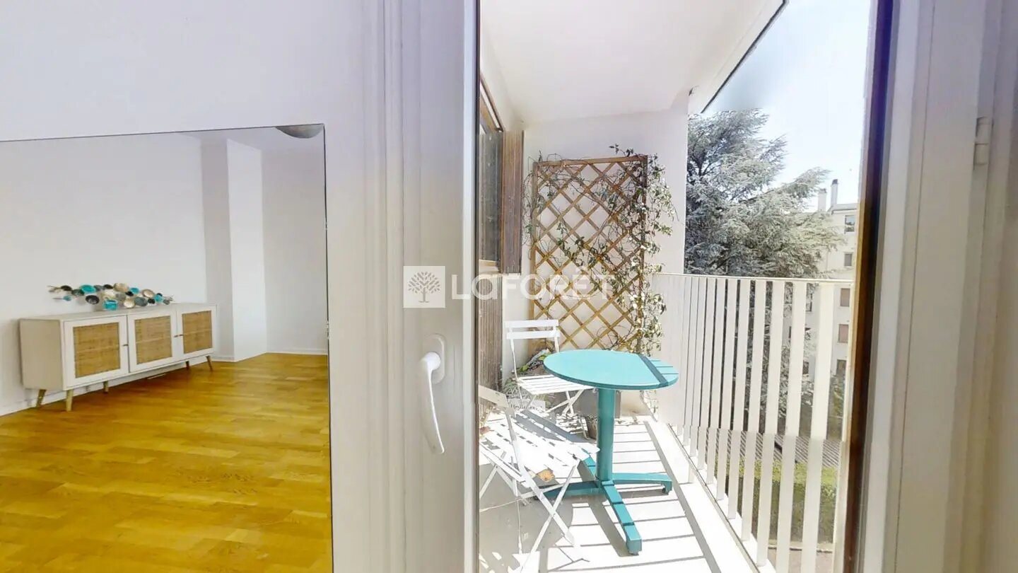 Appartement à louer, 68m², Viroflay