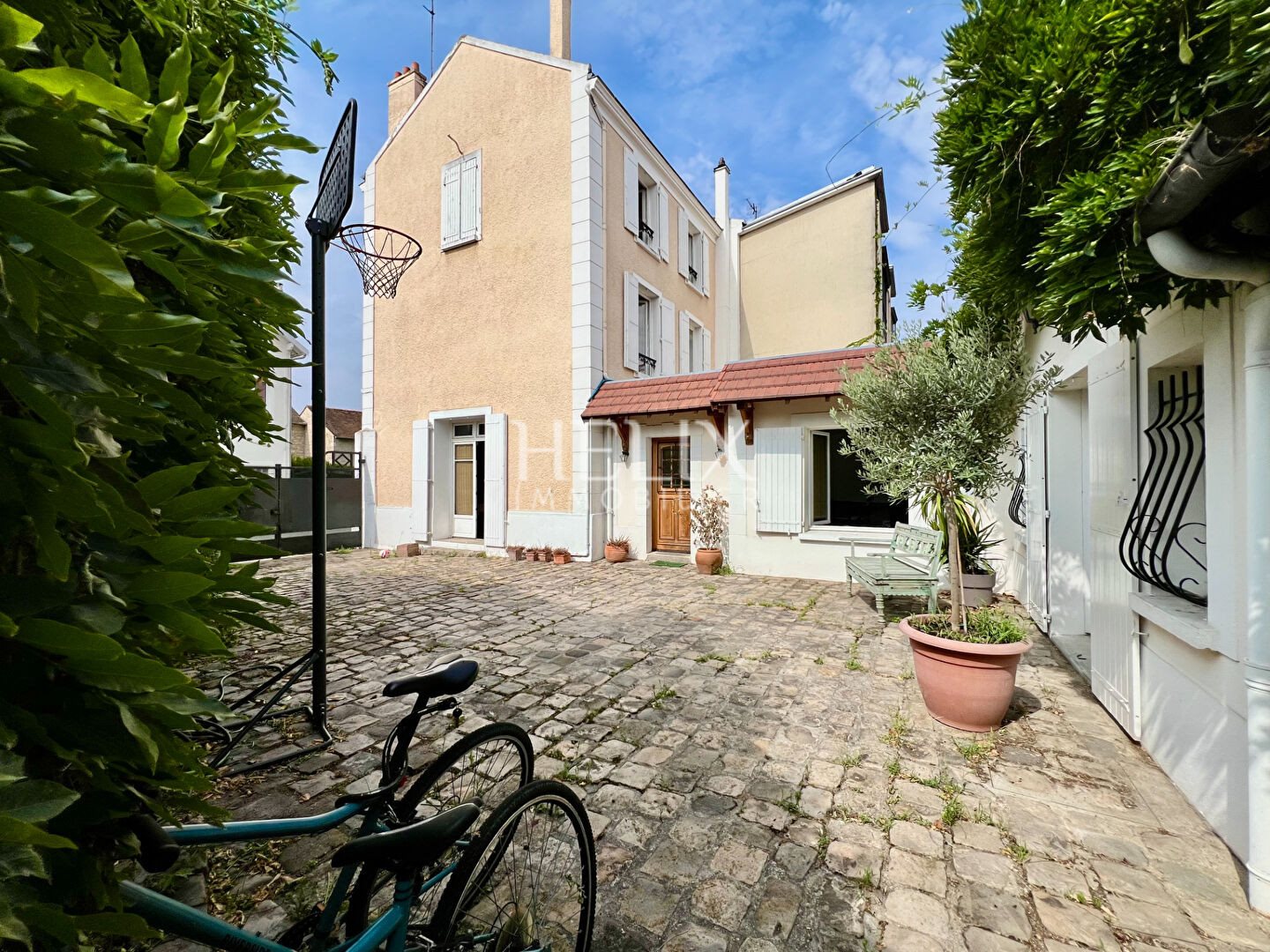Maison à louer, 220m², Croissy-sur-Seine