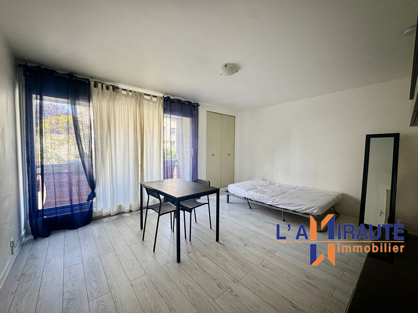 Appartement à vendre, 28m², Houilles