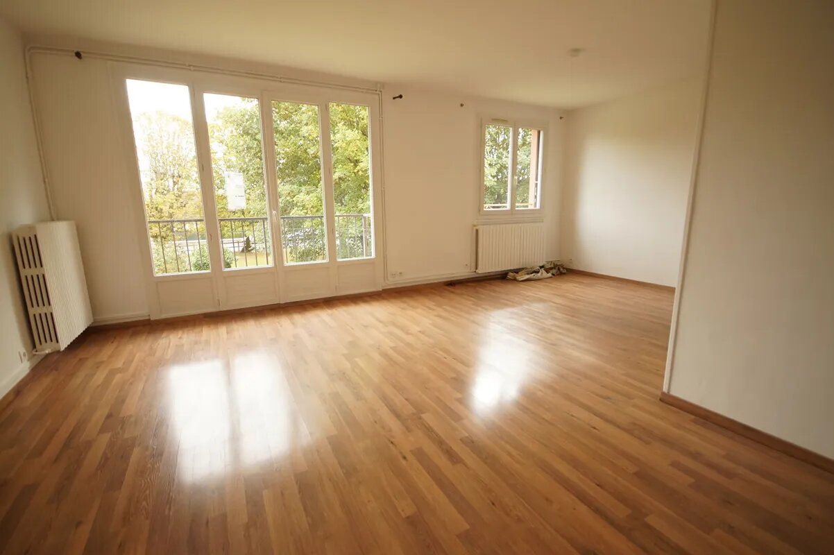 Appartement à louer, 69m², Le Mesnil-le-Roi
