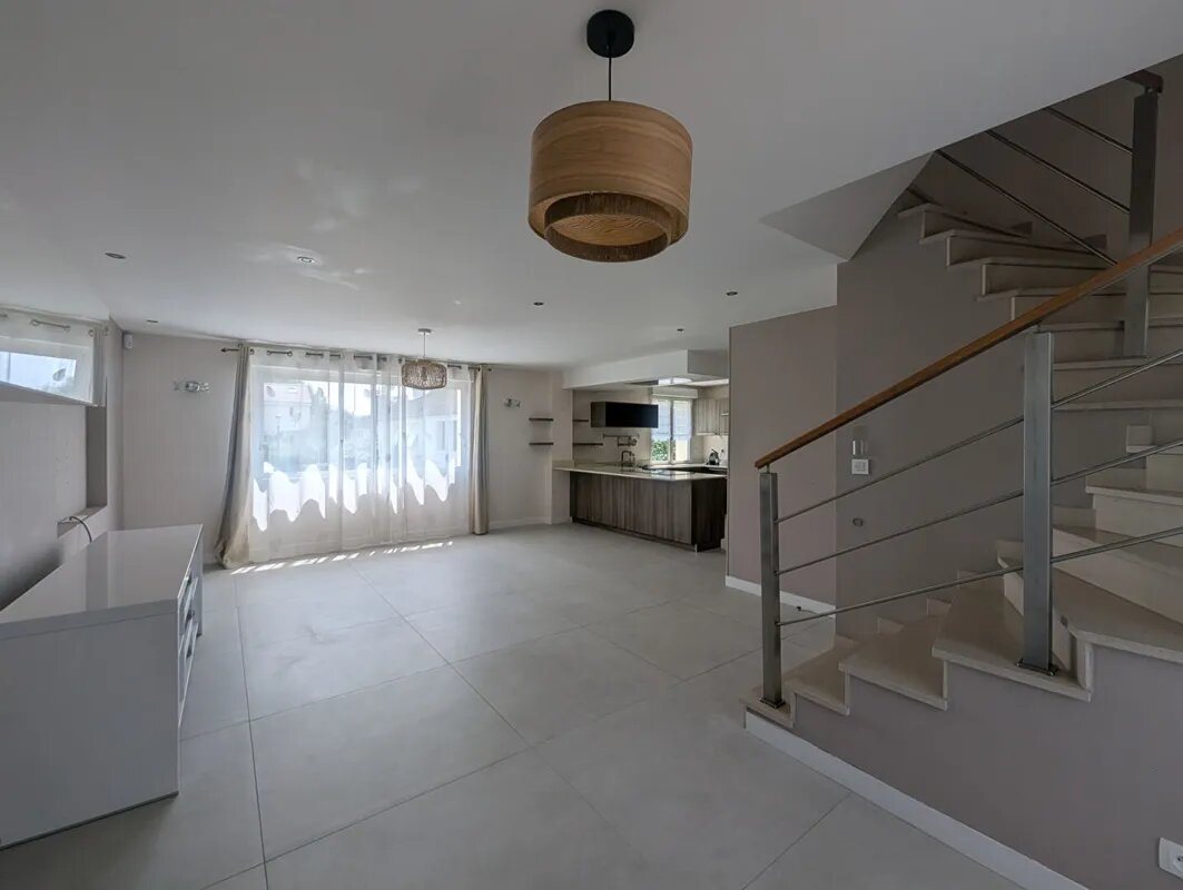 Maison à louer, 139m², Achères