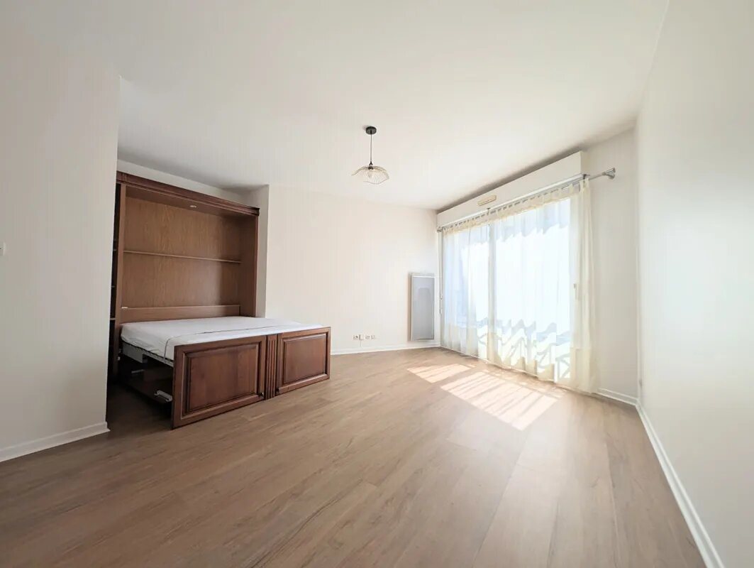 Appartement à louer, 27m², Houilles