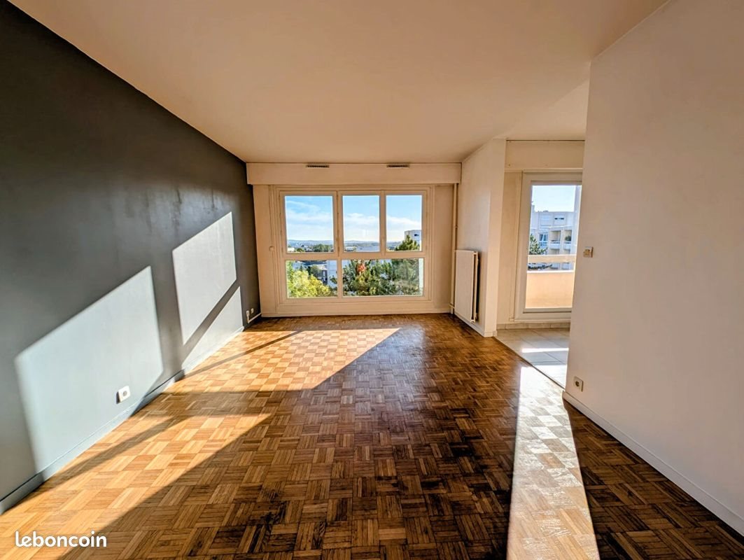 Appartement à louer, 66m², Chatou