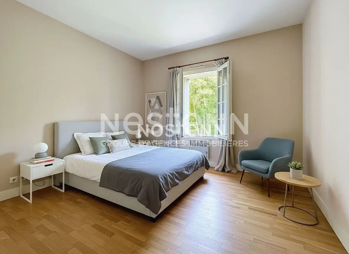 Maison à vendre, 180m², La Celle-Saint-Cloud