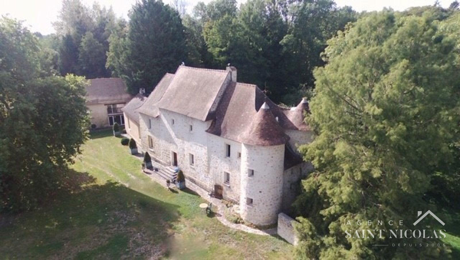 Maison à vendre, 4262m², Tessancourt-sur-Aubette