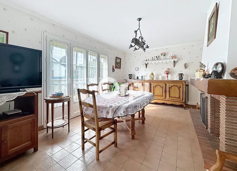 Maison à vendre, 96m², Montmacq