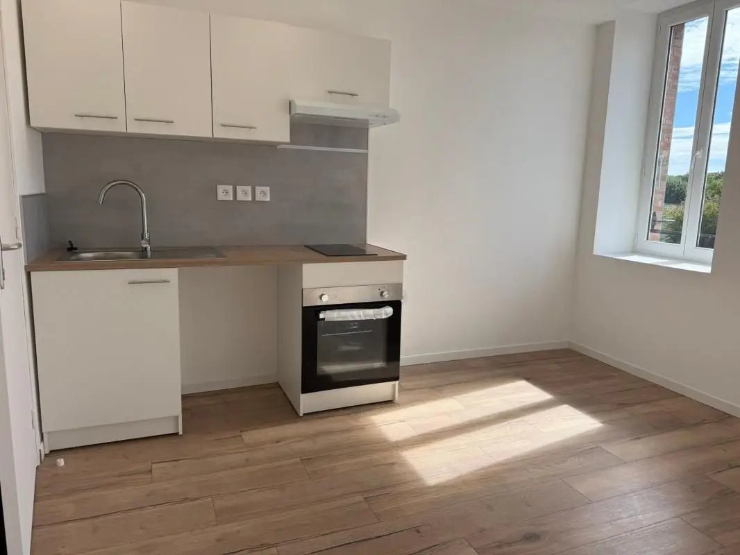Appartement à louer, 2m², Castres