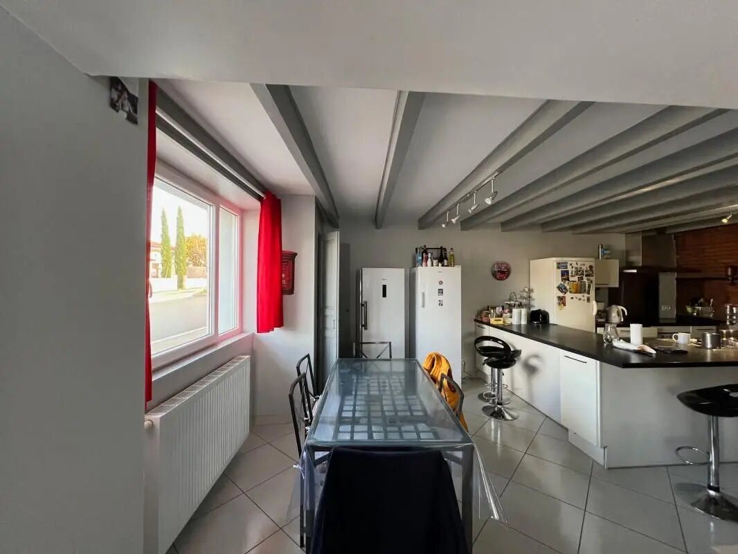 Maison à louer, 157m², Burlats