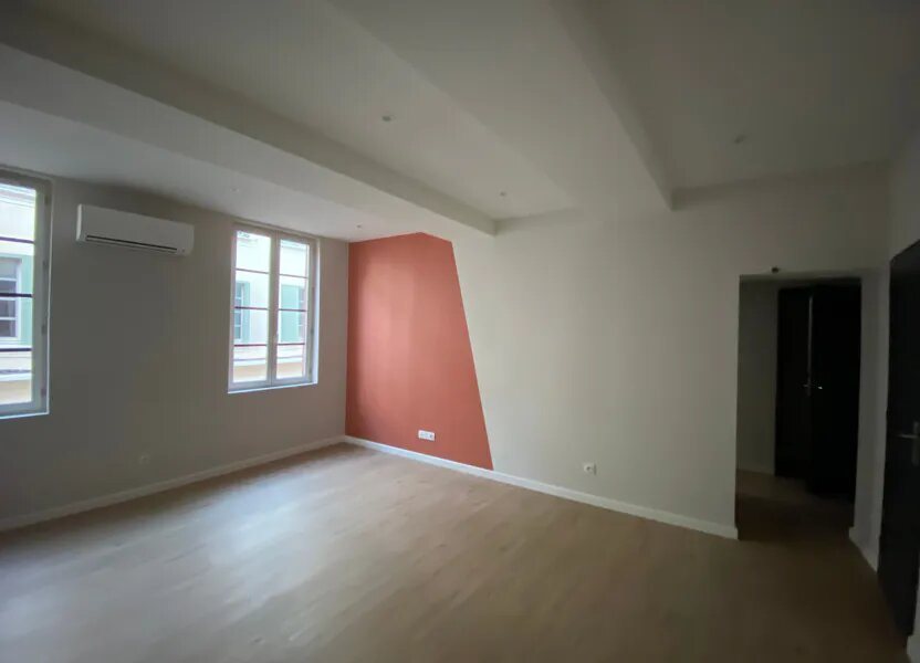 Appartement à louer, 45m², Castres