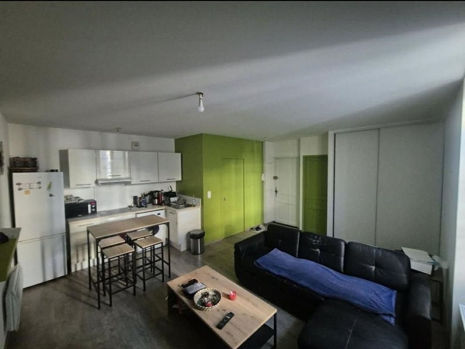 Appartement à louer, 35m², Brassac