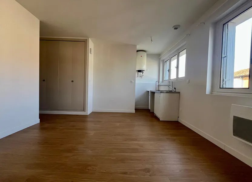 Appartement à louer, 37m², Caussade