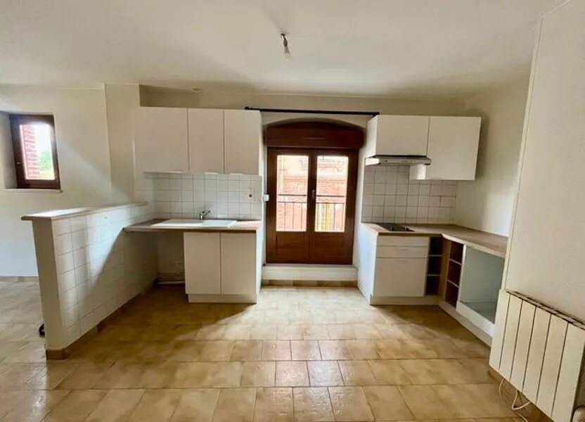 Appartement à louer, 66m², Caussade
