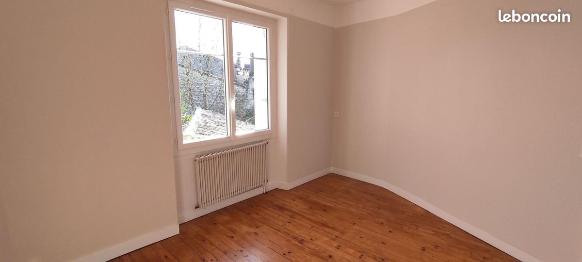 Maison à louer, 142m², Montpezat-de-Quercy