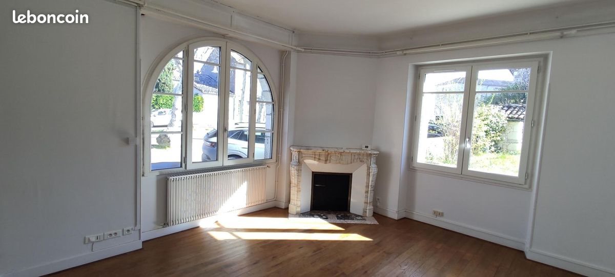Maison à louer, 142m², Montpezat-de-Quercy