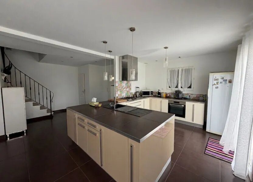 Maison à vendre, 147m², Montpezat-de-Quercy