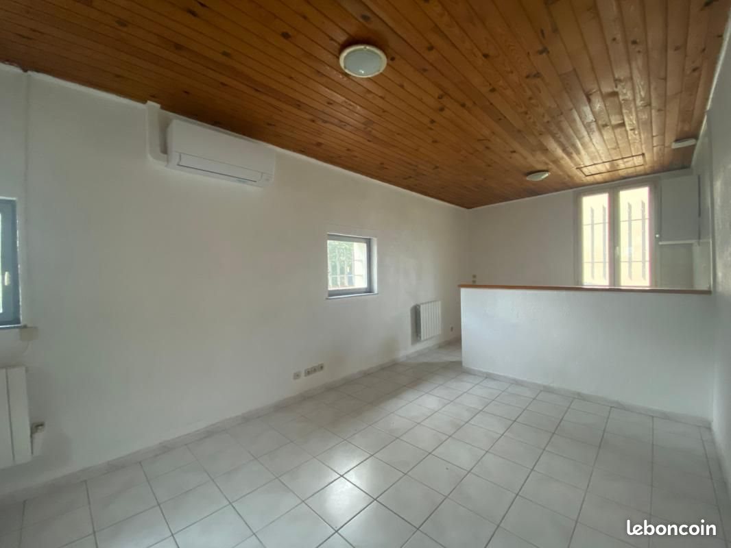 Appartement à louer, 37m², Dieupentale
