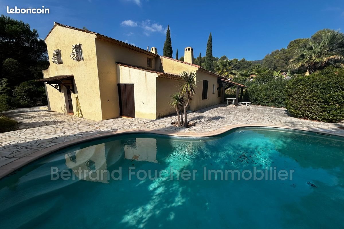 Maison à vendre, 200m², Cavalaire-sur-Mer