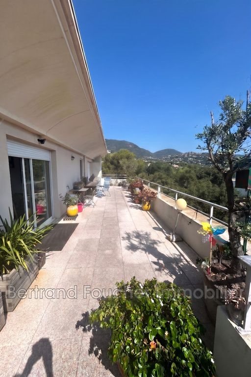 Appartement à vendre, 92m², Cavalaire-sur-Mer