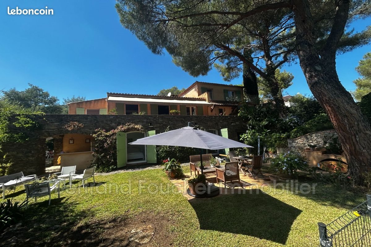 Maison à vendre, 279m², Cavalaire-sur-Mer
