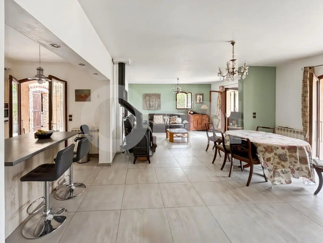 Maison à vendre, 123m², Le Revest-les-Eaux