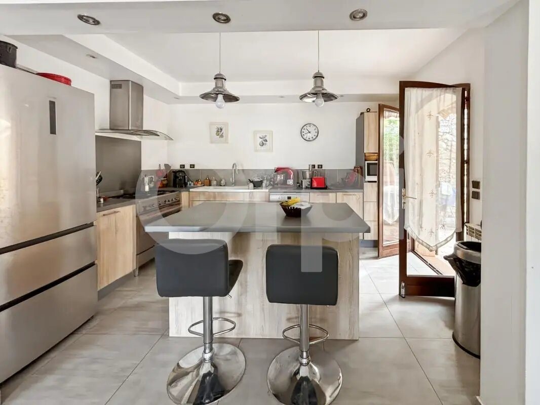 Maison à vendre, 123m², Le Revest-les-Eaux
