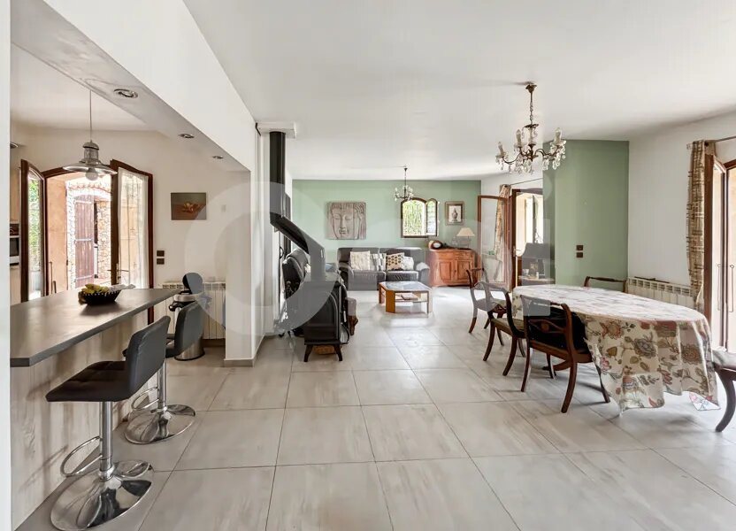 Maison à vendre, 136m², Le Revest-les-Eaux