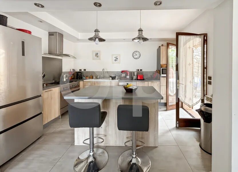 Maison à vendre, 136m², Le Revest-les-Eaux