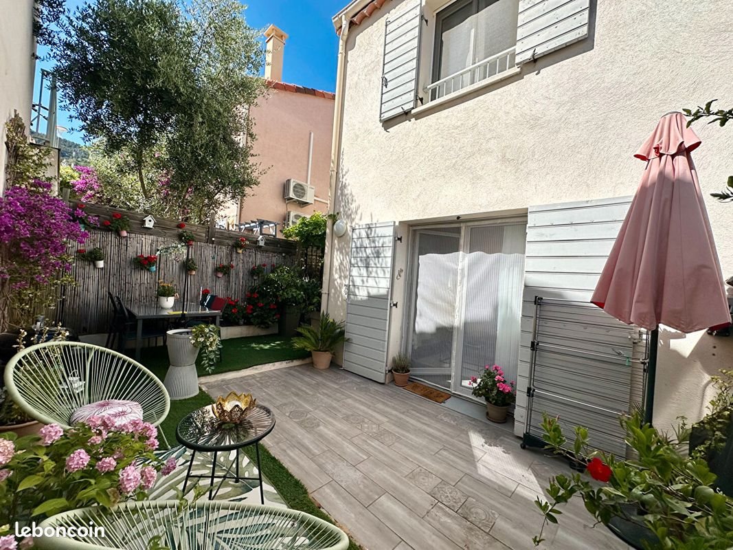 Appartement à vendre, 65m², Le Revest-les-Eaux