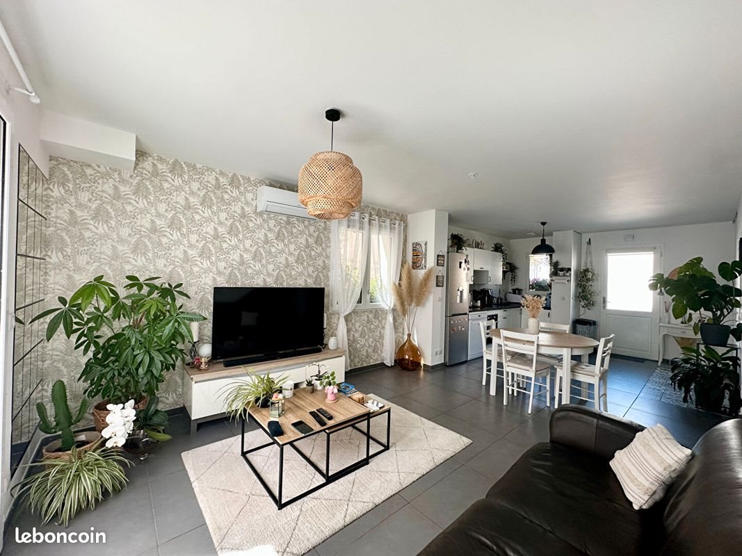 Appartement à vendre, 65m², Le Revest-les-Eaux