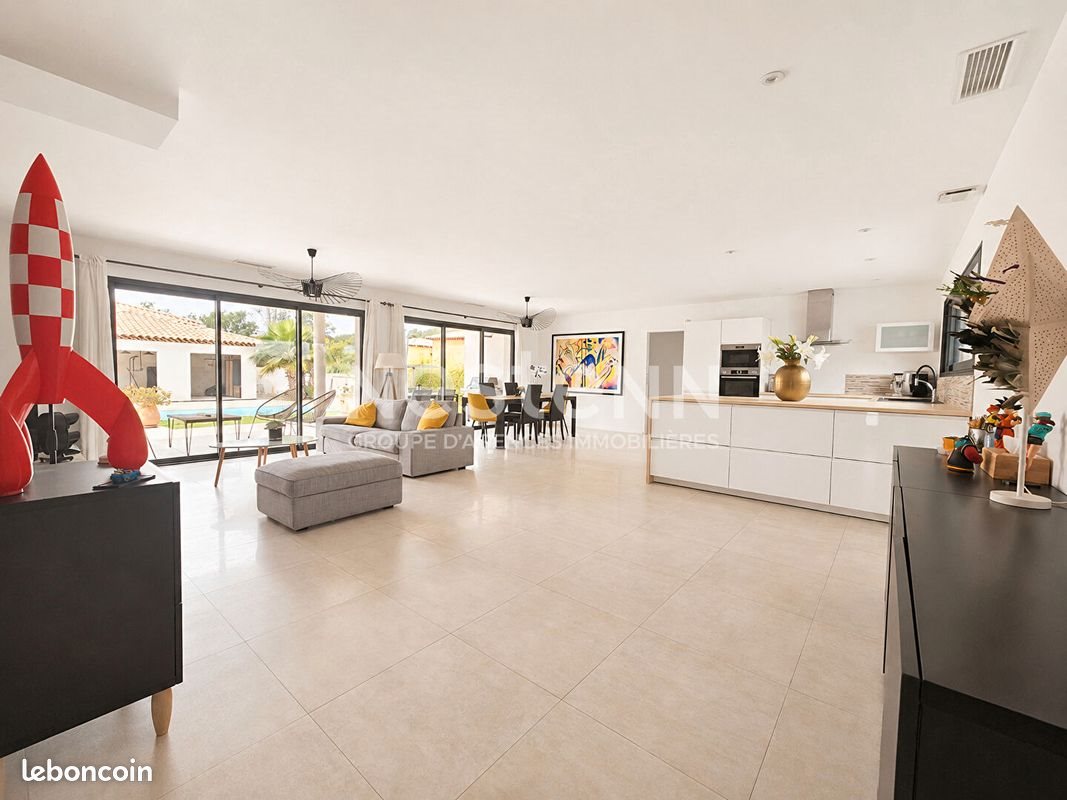 Maison à vendre, 120m², La Crau
